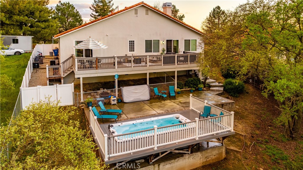 main property photo 59