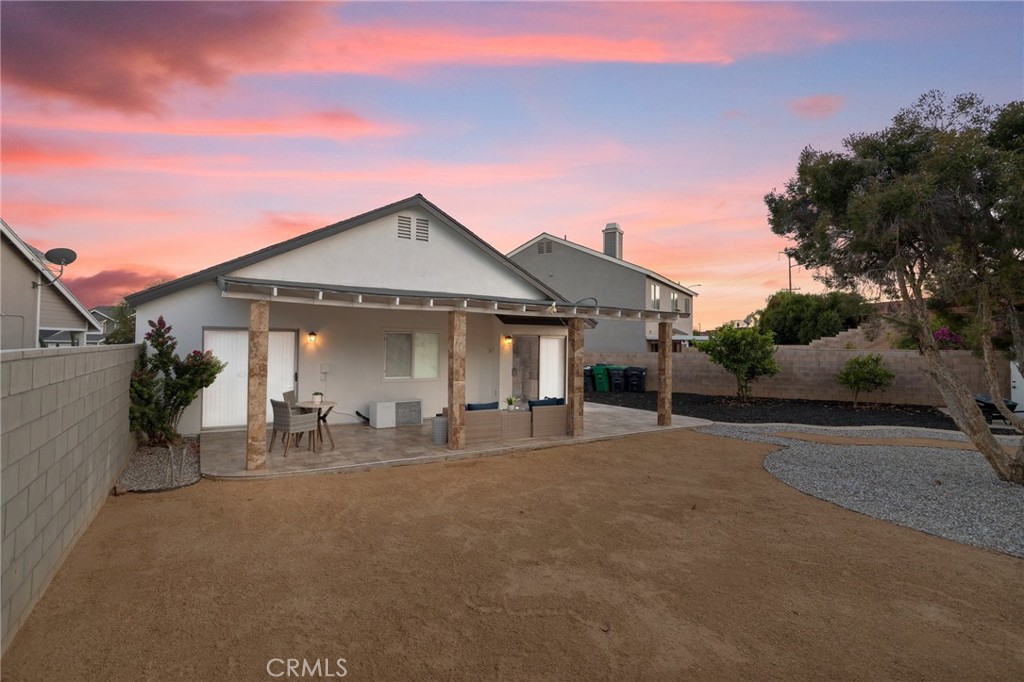 main property photo 28