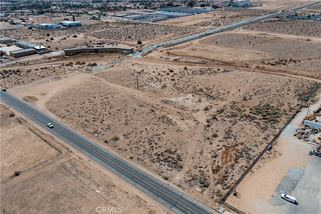 main property photo 11