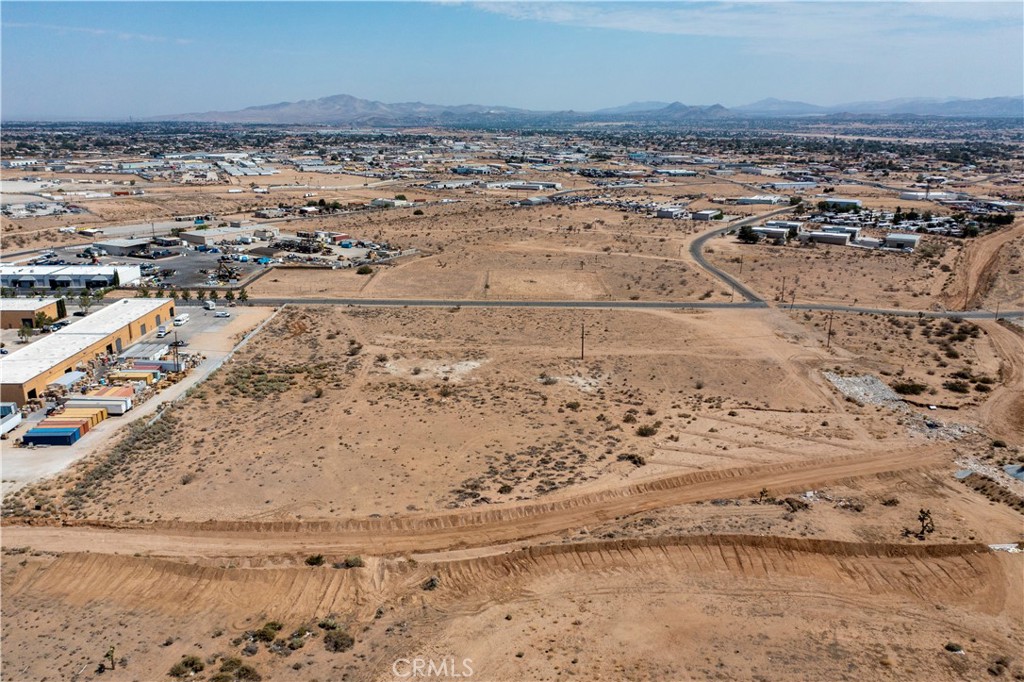 main property photo 18