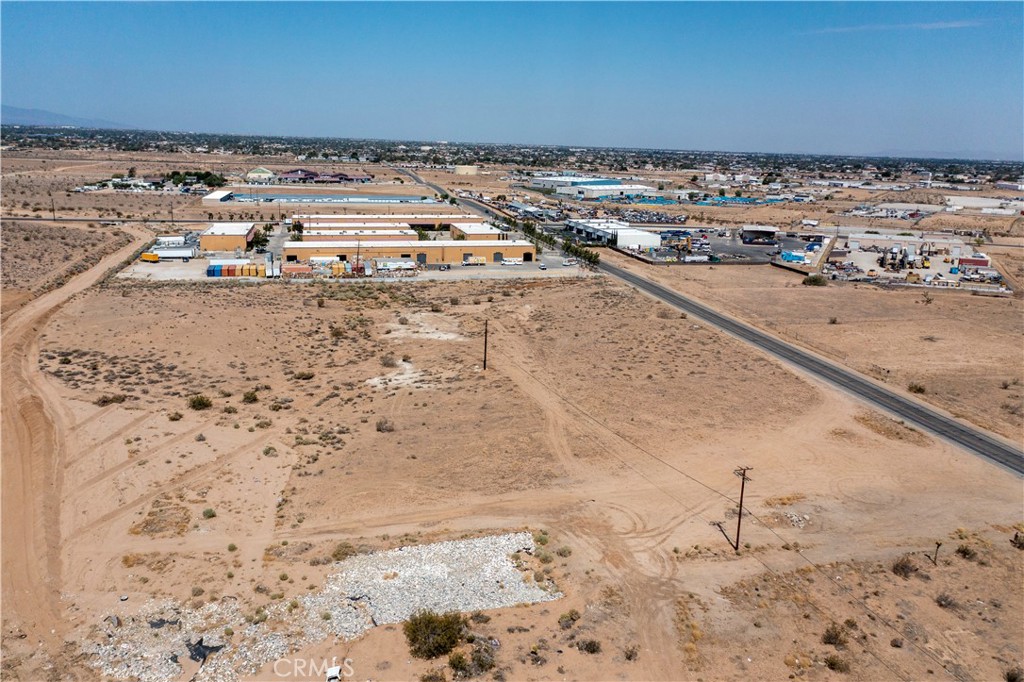 main property photo 8