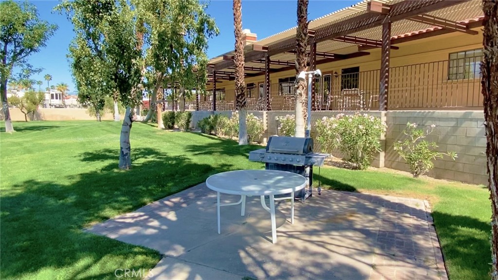 main property photo 41