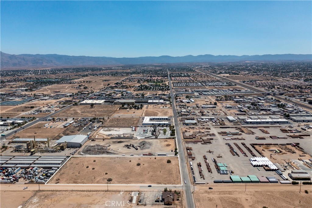 main property photo 15