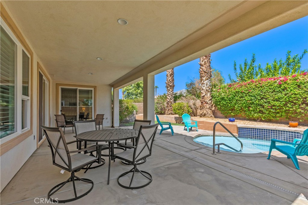 main property photo 17