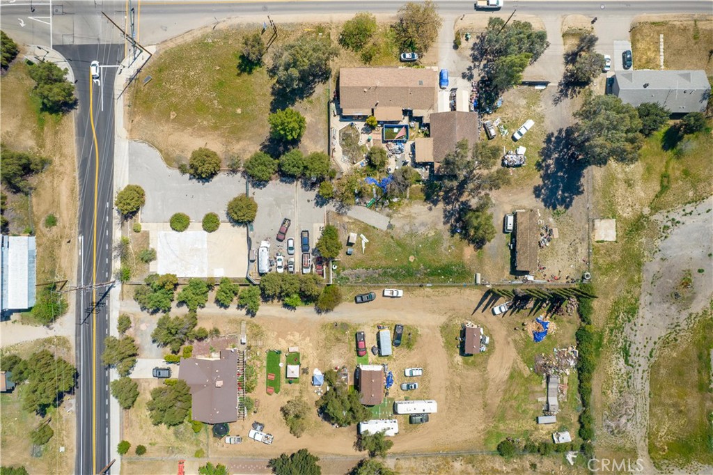 main property photo 14
