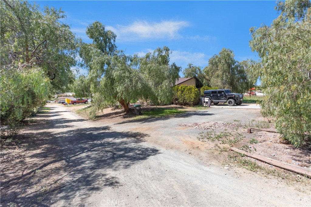 main property photo 20