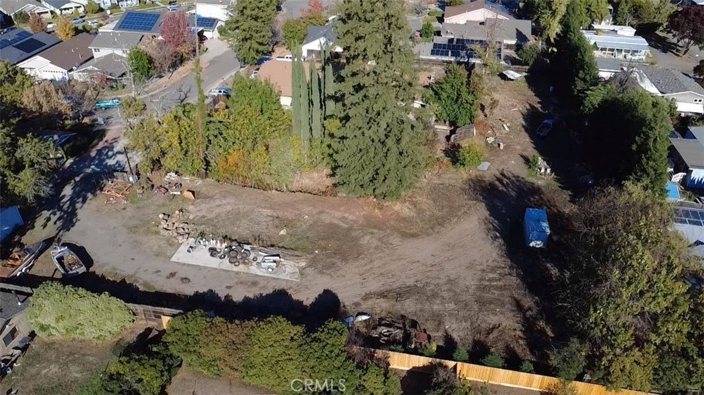 main property photo 8