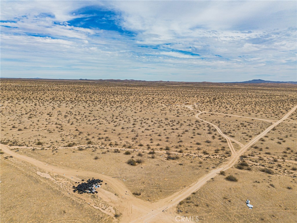 main property photo 18
