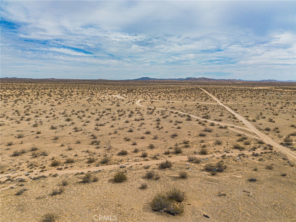 main property photo 19
