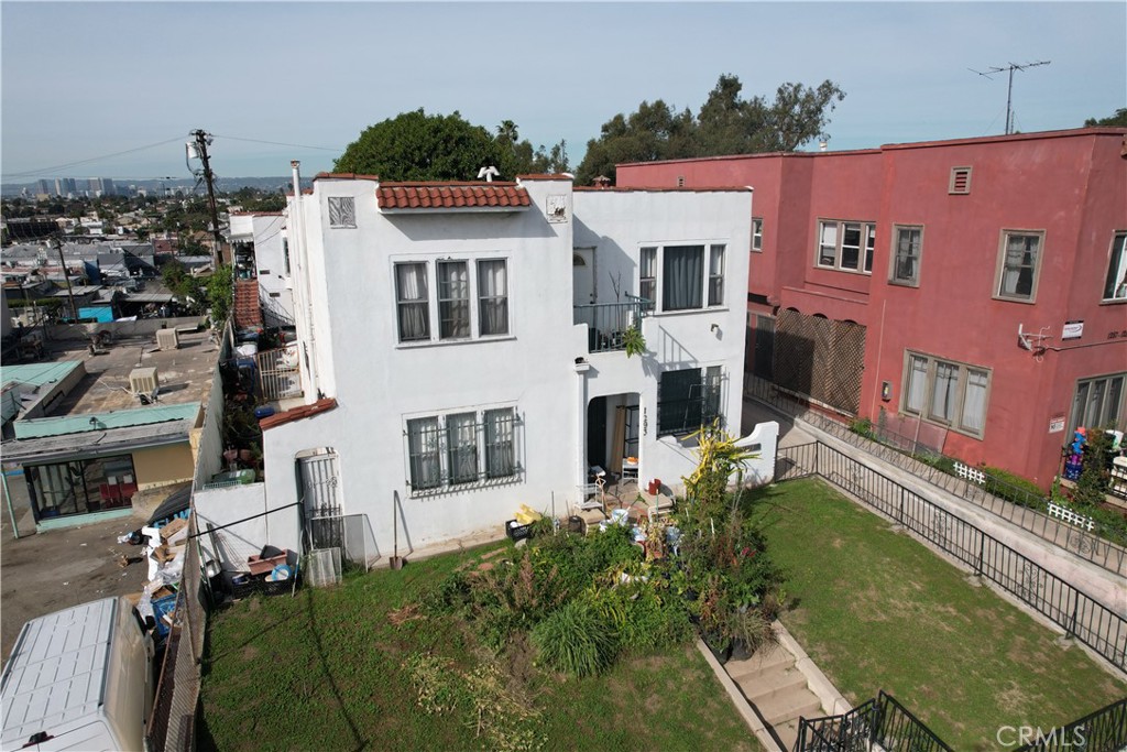 main property photo 3