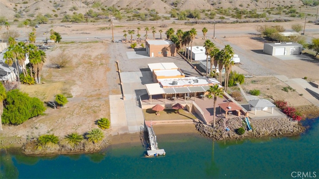 main property photo 4