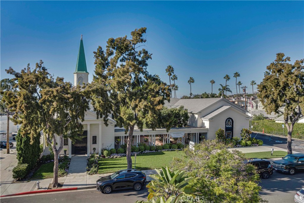 main property photo 51