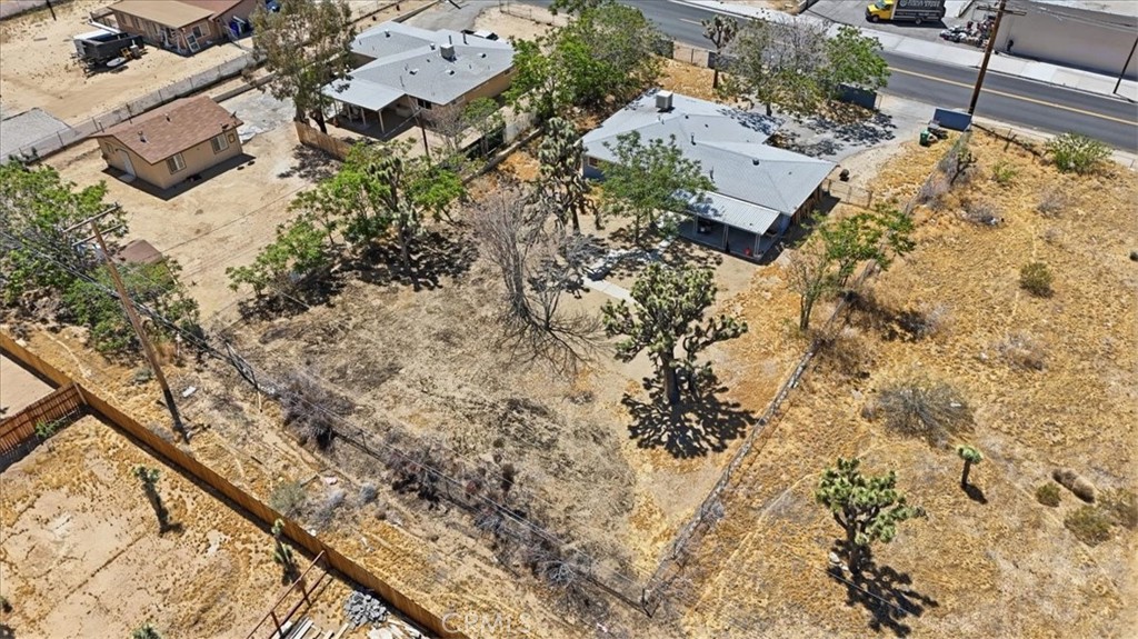 main property photo 33