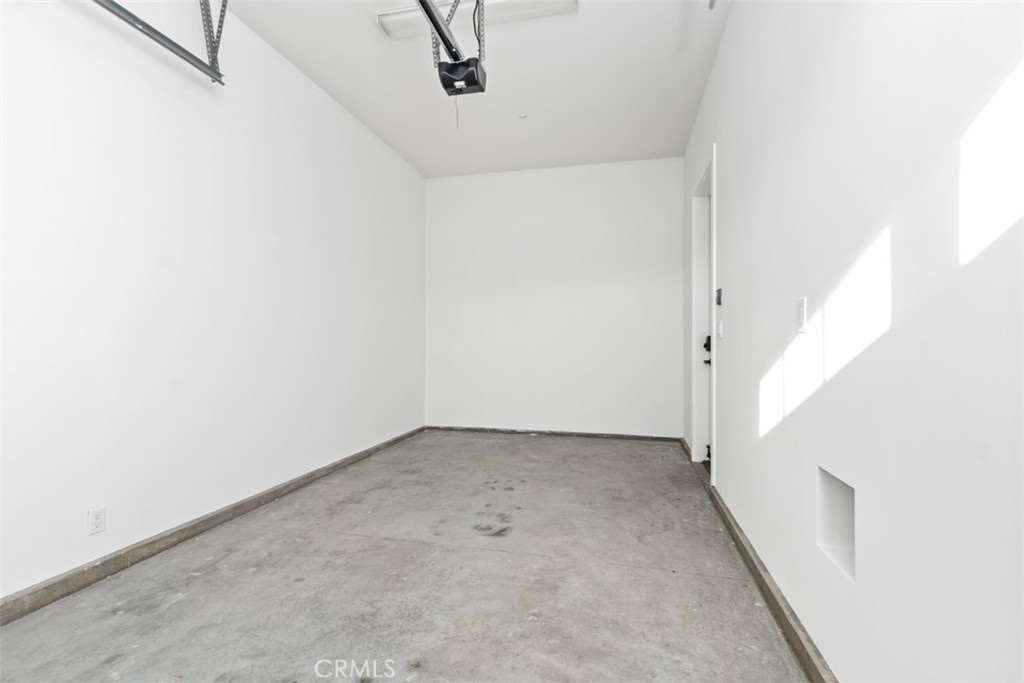 main property photo 74