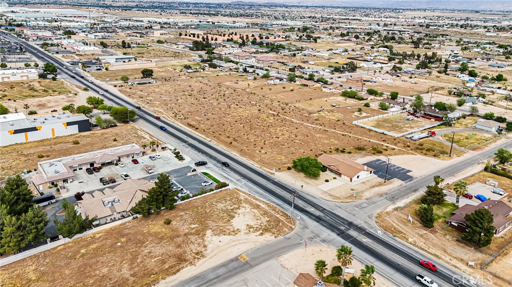 main property photo 13
