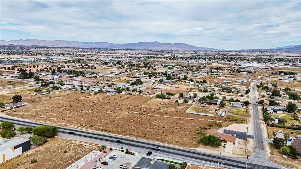 main property photo 14