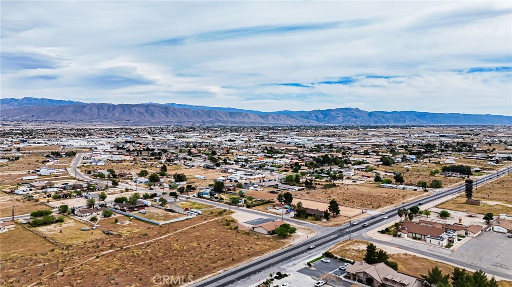 main property photo 17