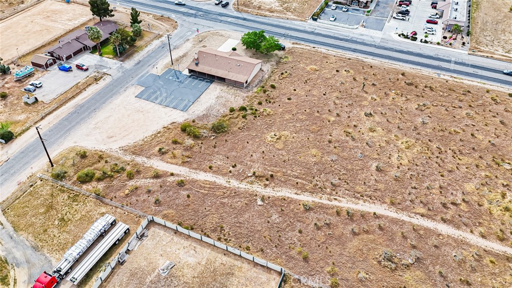 main property photo 8