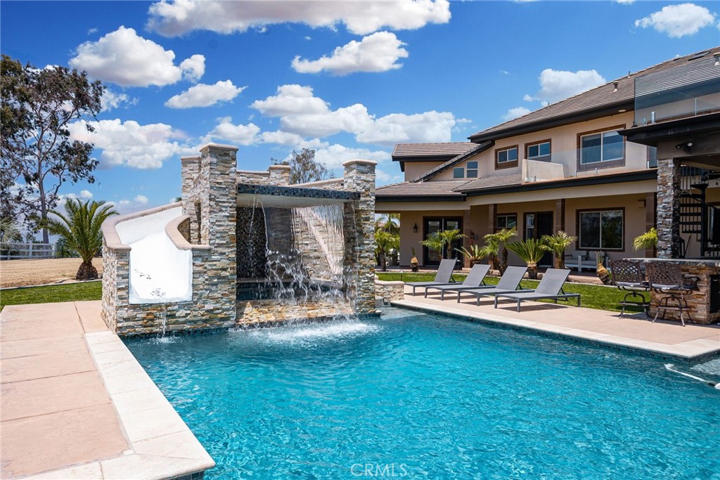 main property photo 64
