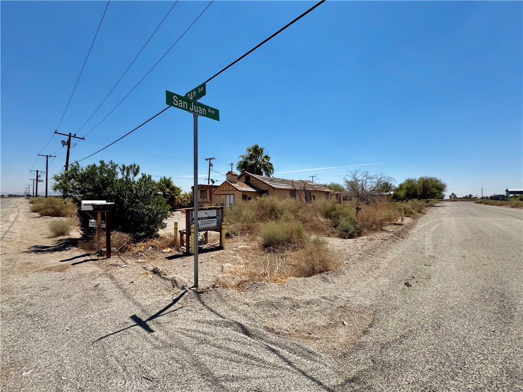 main property photo 12