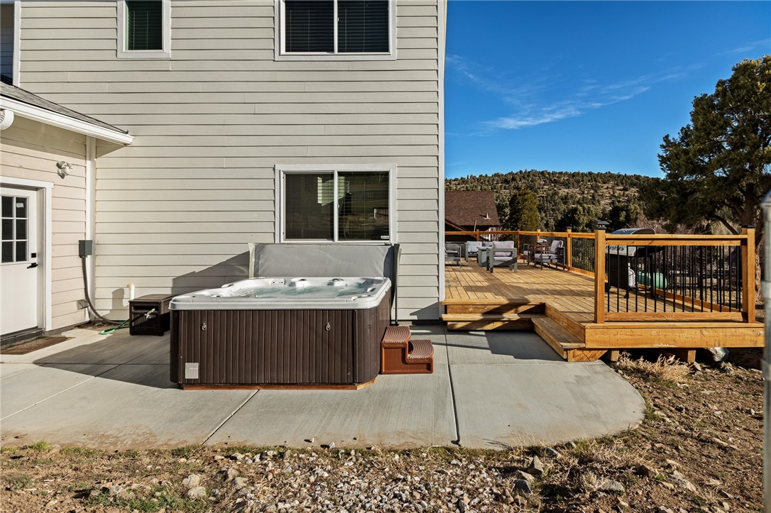 main property photo 46
