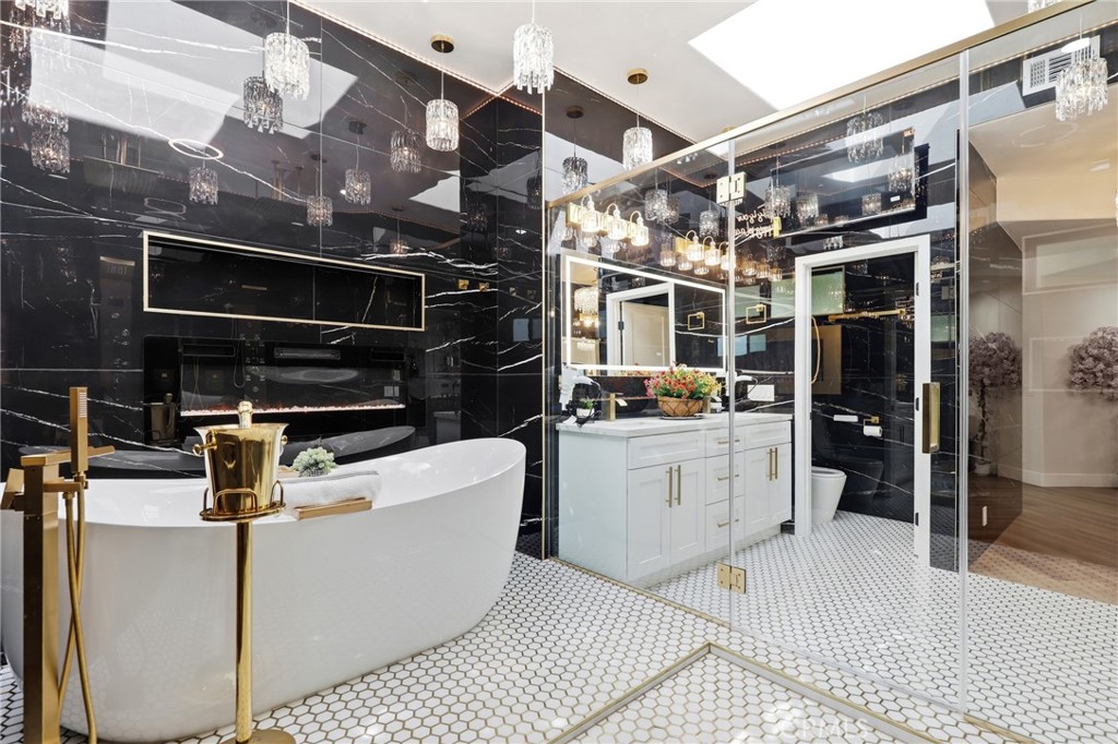main property photo 64