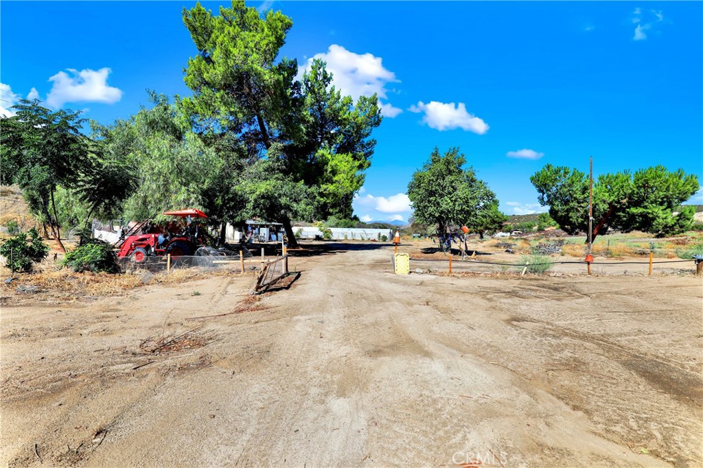 main property photo 12