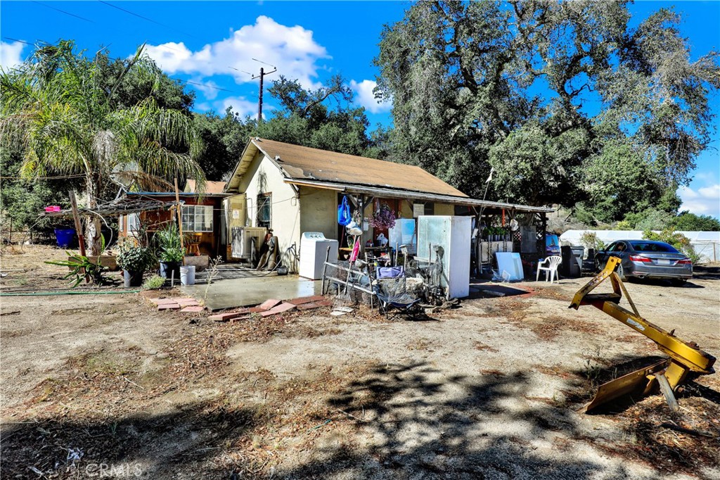 main property photo 15