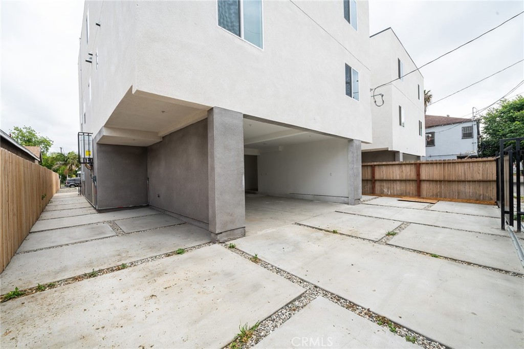 main property photo 60
