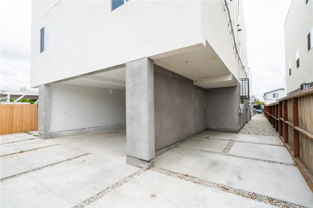 main property photo 62