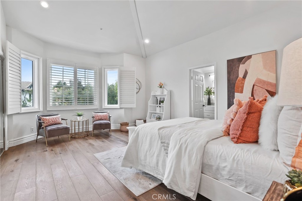 main property photo 58