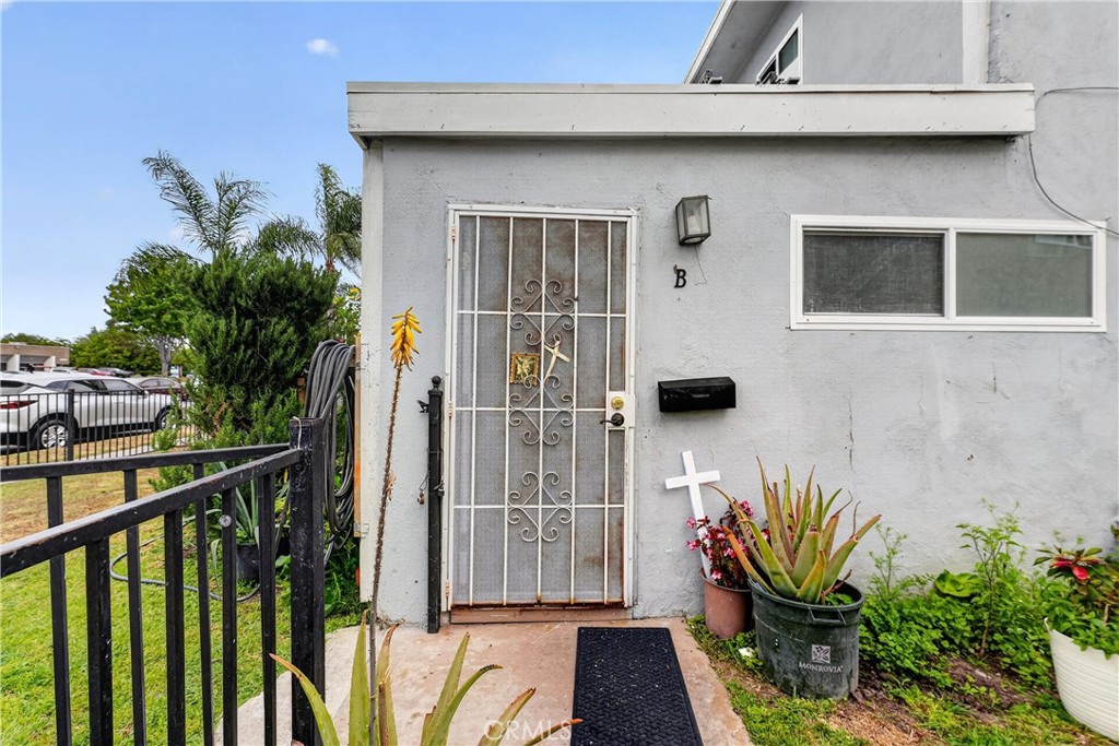 main property photo 45