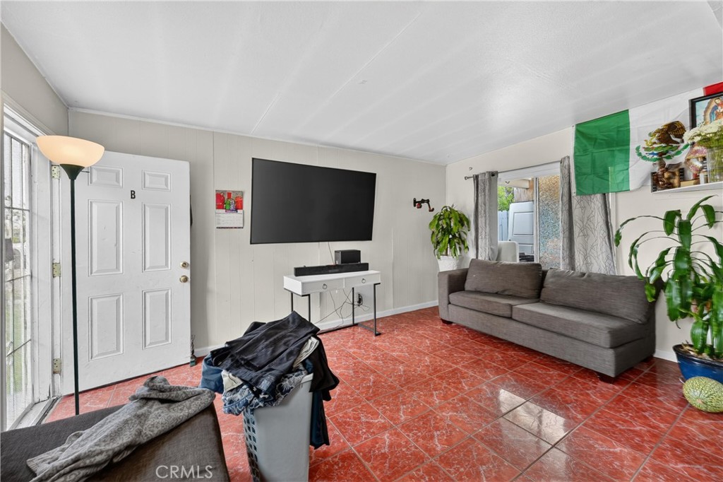 main property photo 49