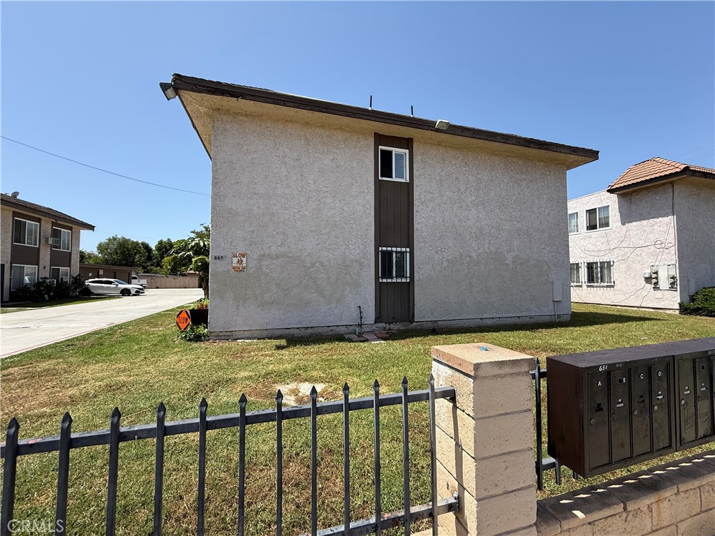 main property photo 23