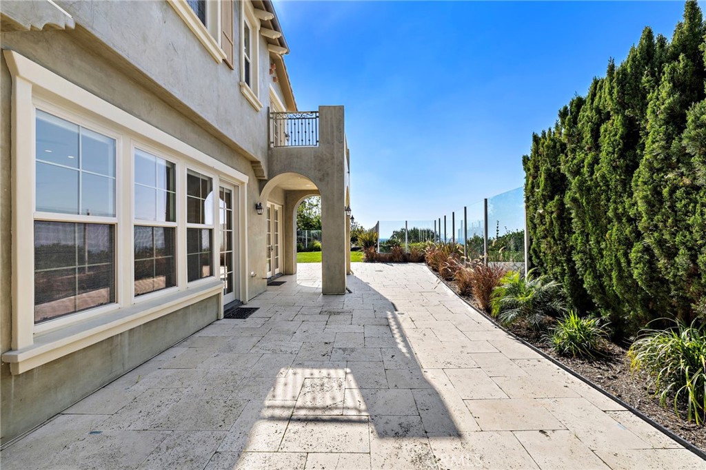 main property photo 50