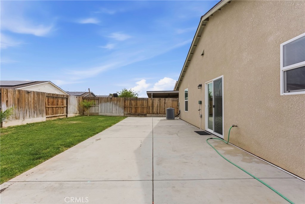 main property photo 23