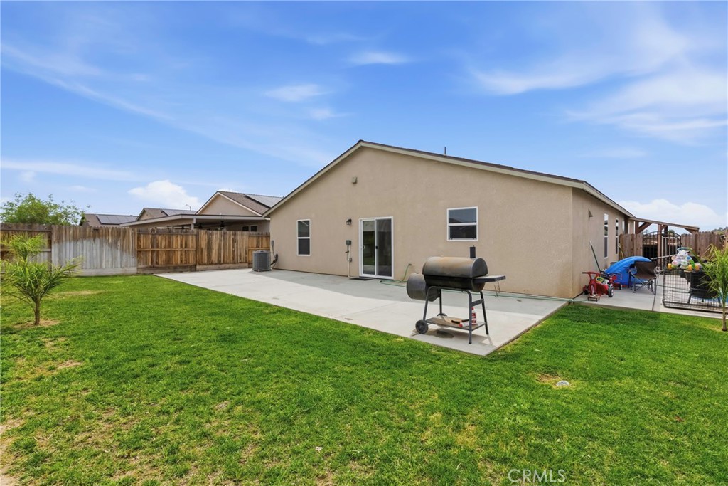 main property photo 24