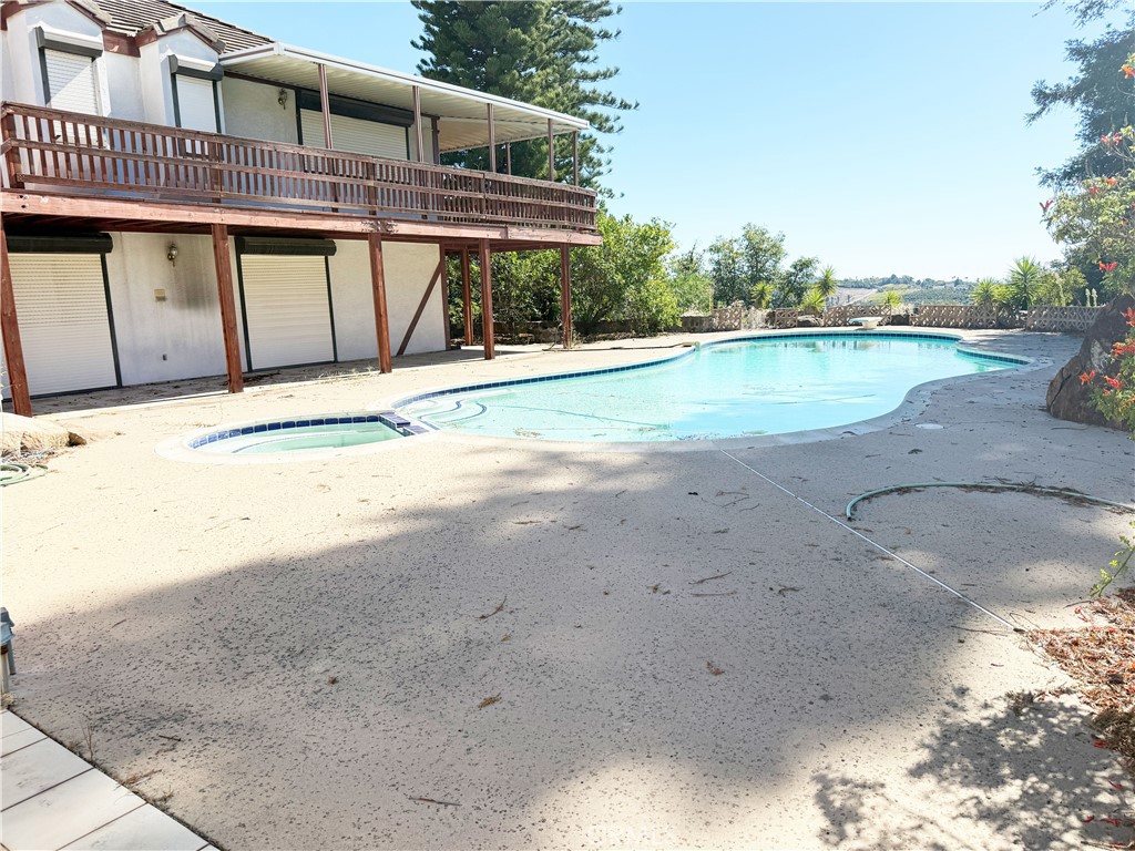 main property photo 51