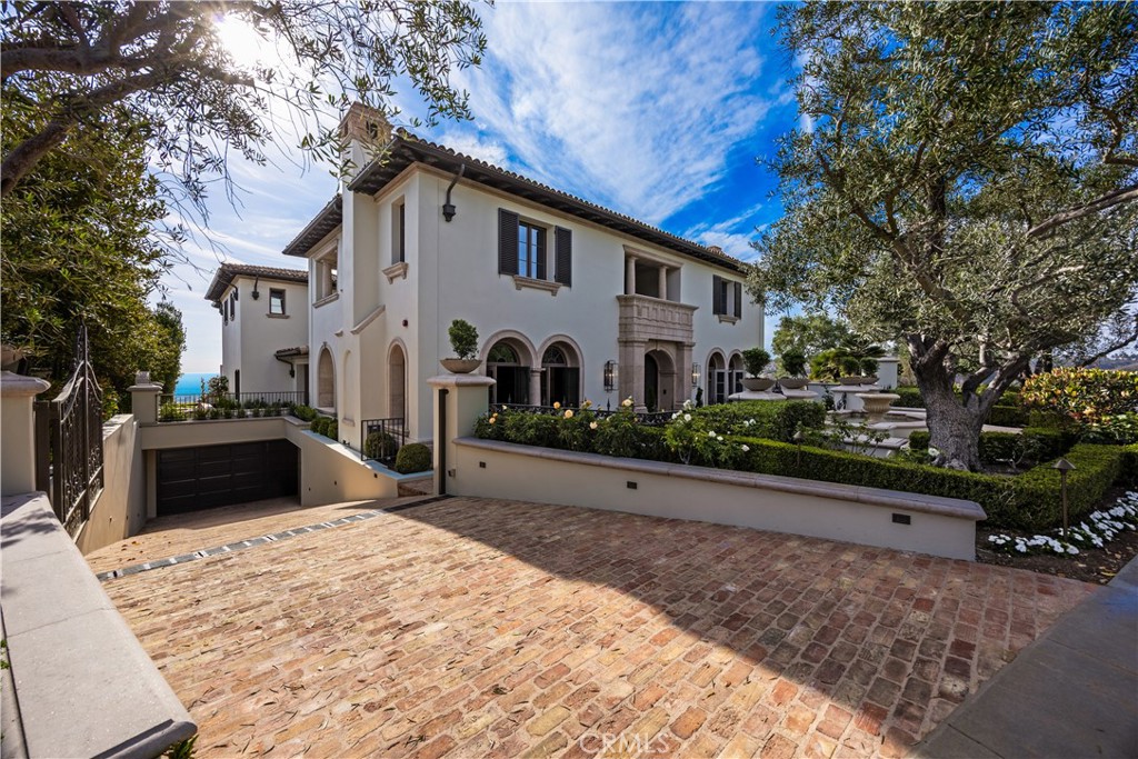 main property photo 45