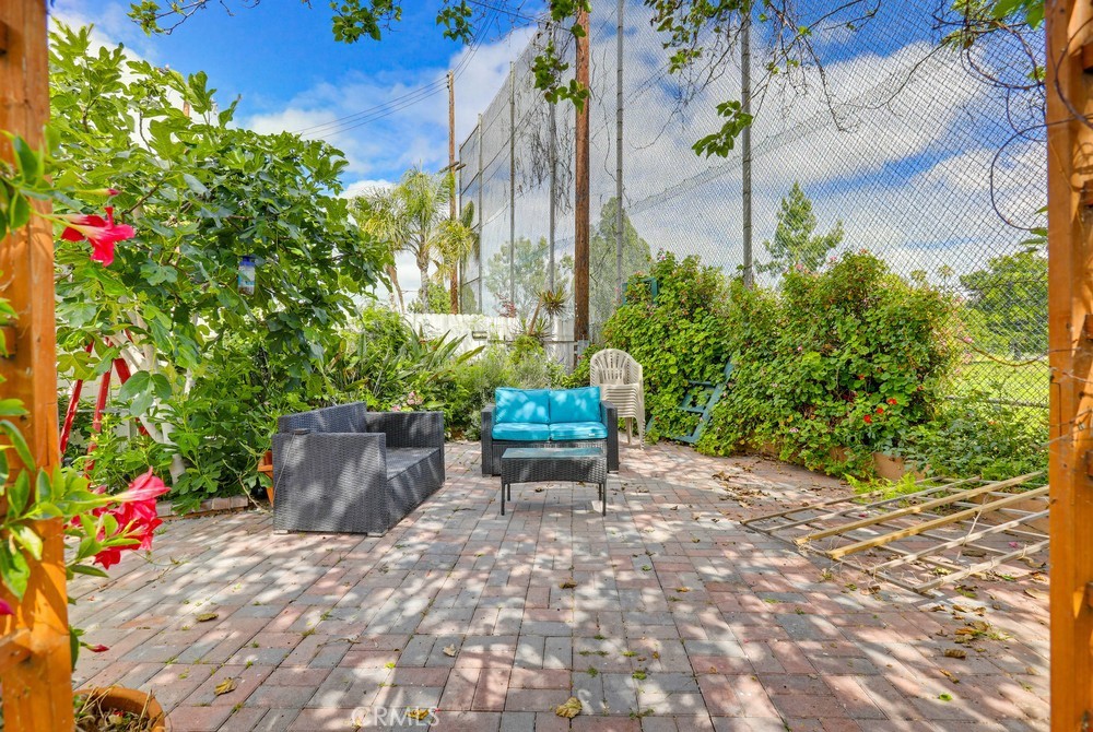 main property photo 54
