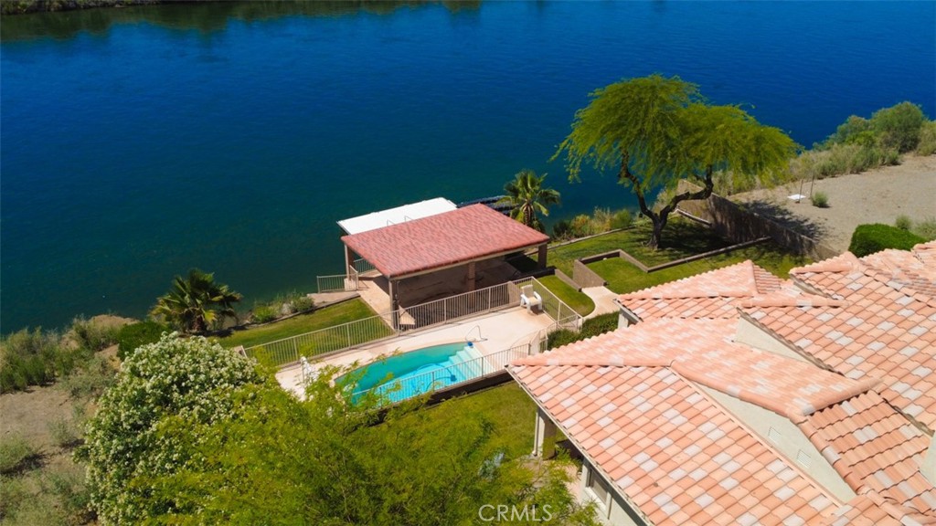 main property photo 7
