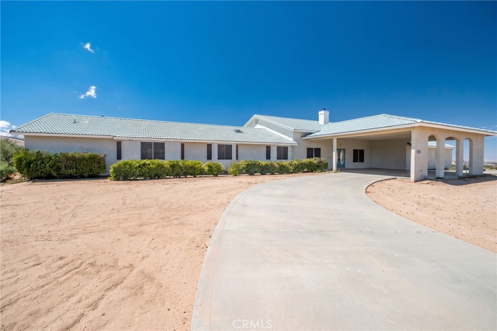 main property photo 3