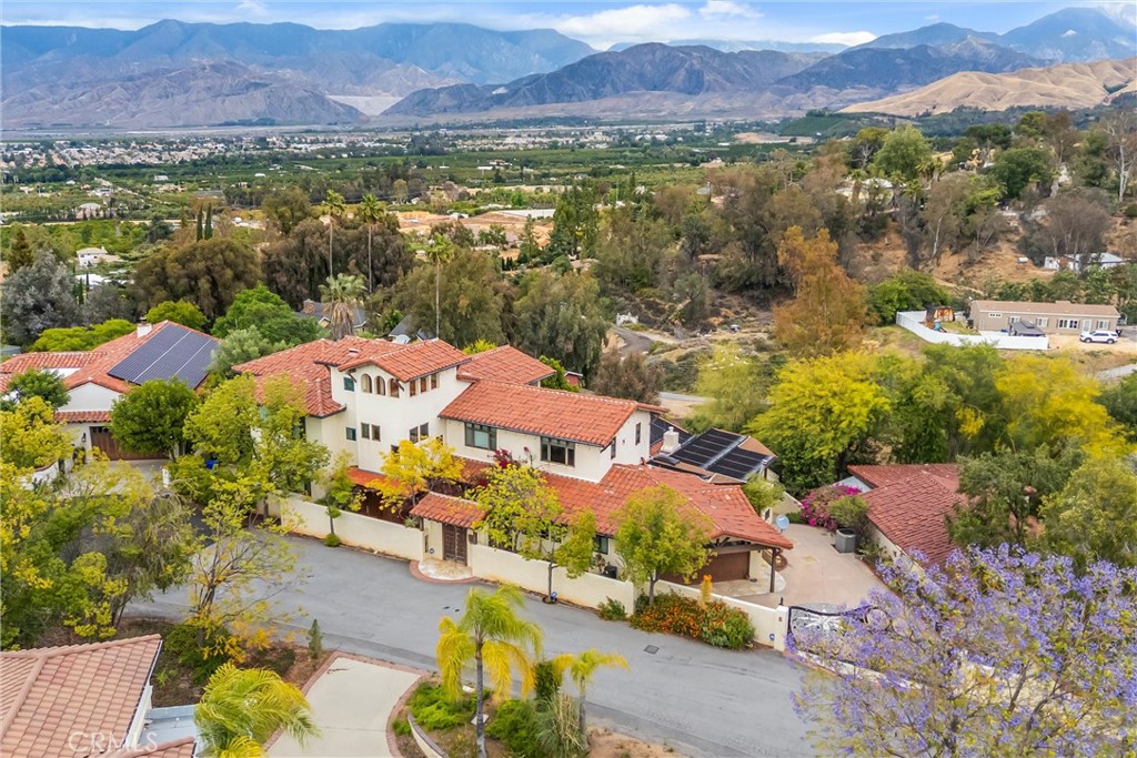 main property photo 65