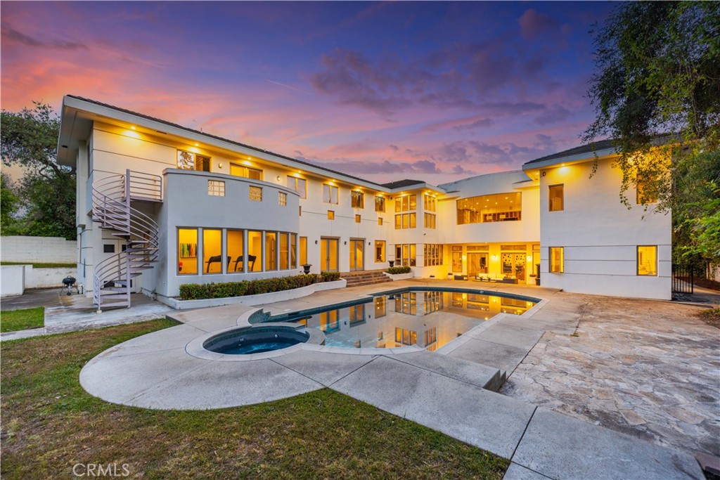 main property photo 49