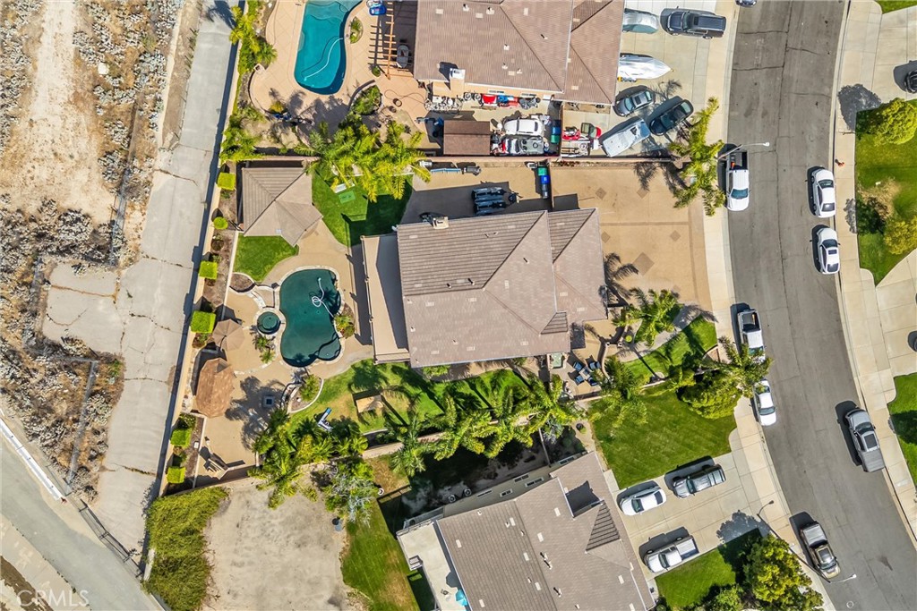 main property photo 46