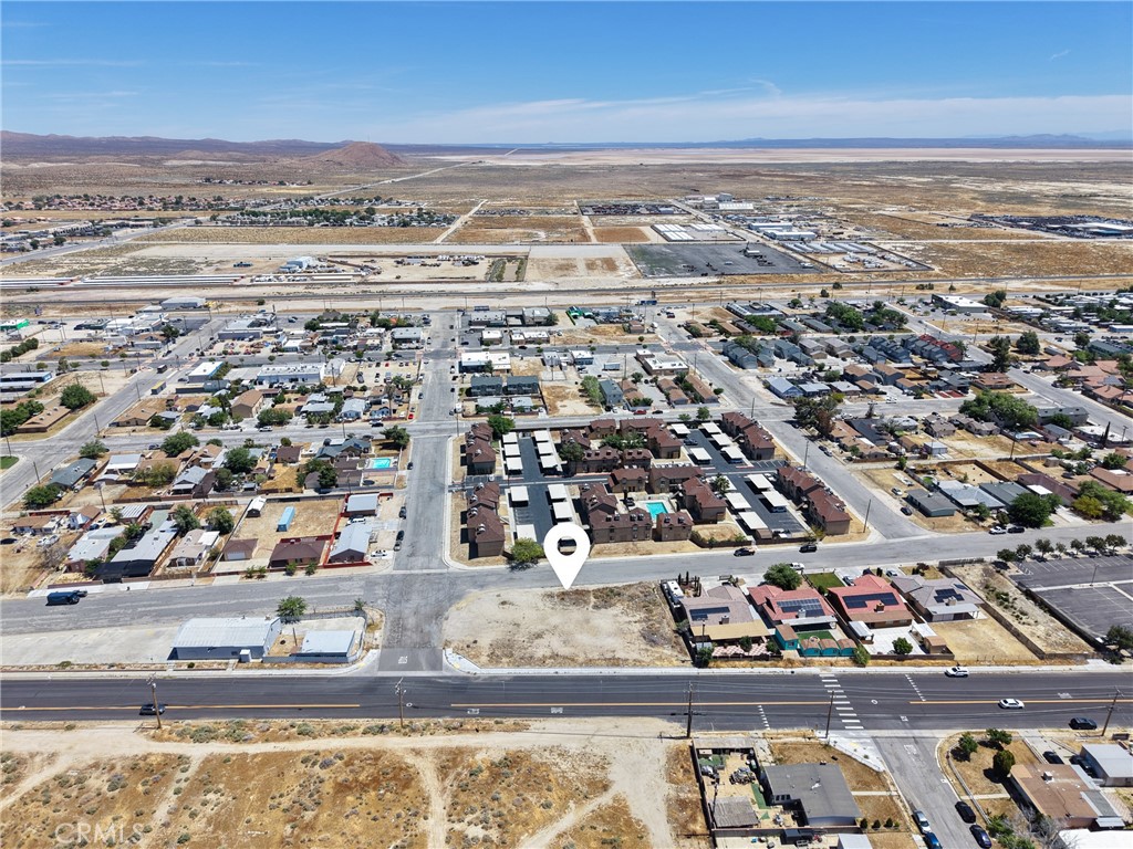 main property photo 13