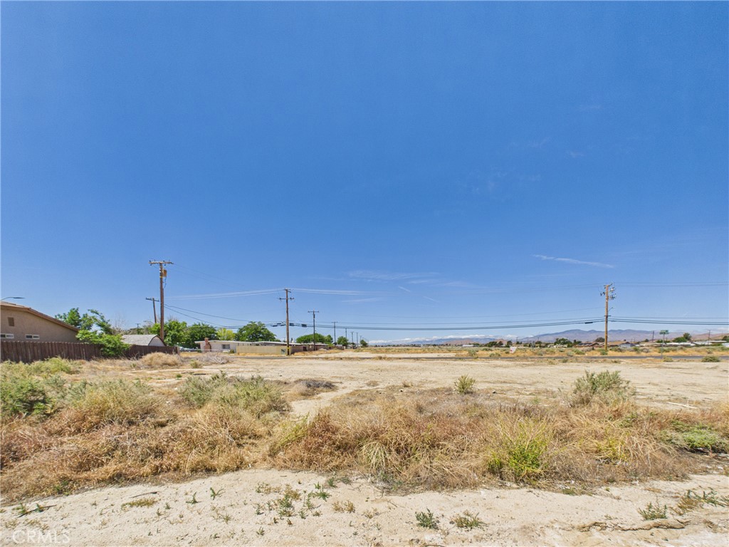 main property photo 29