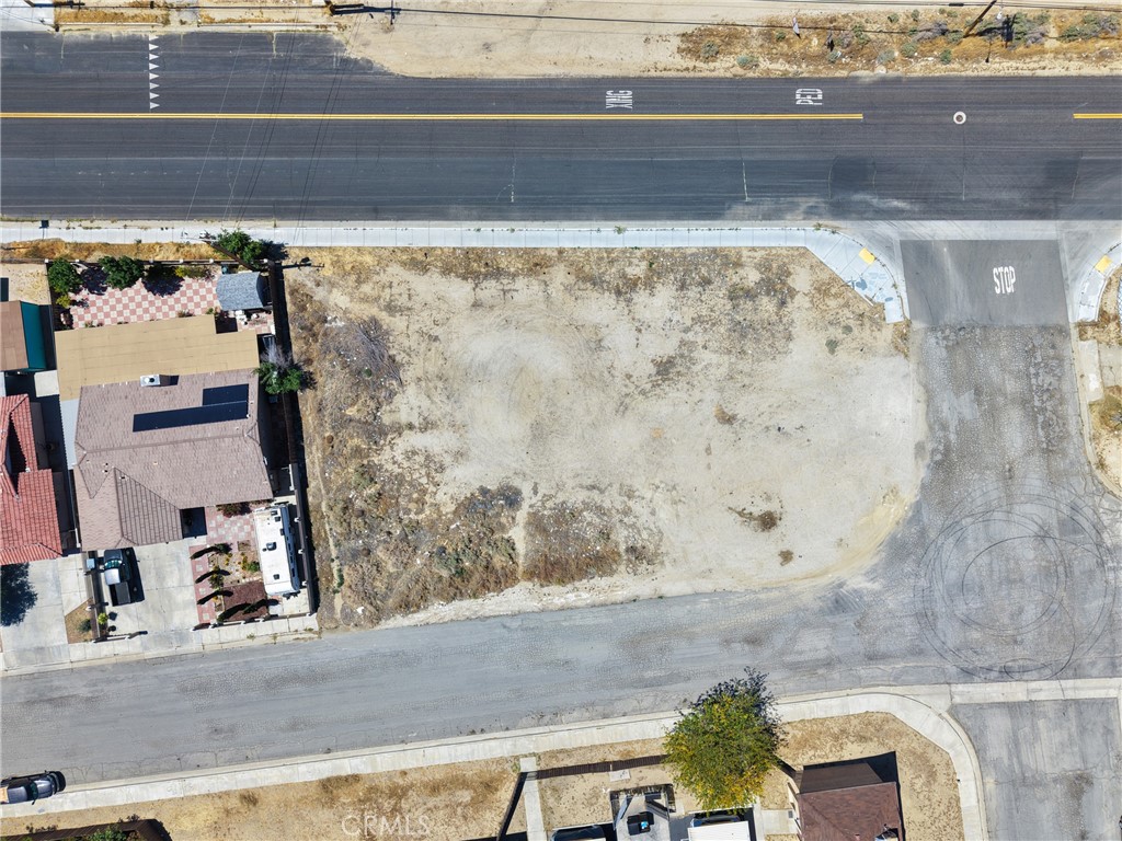 main property photo 6