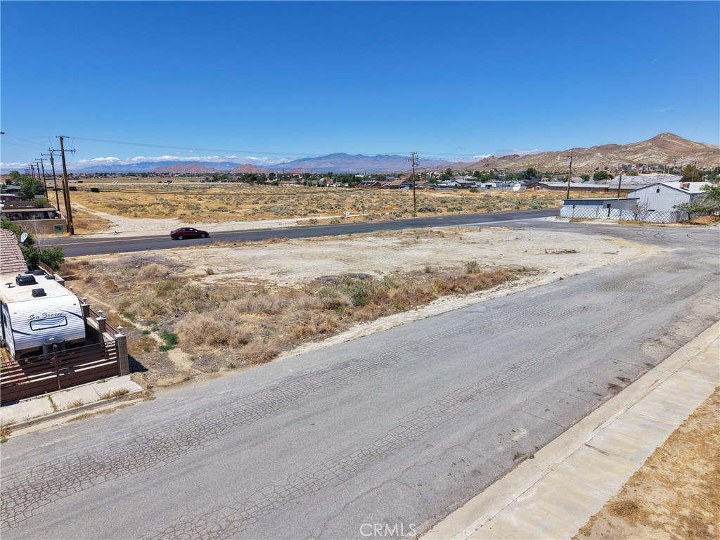 main property photo 7