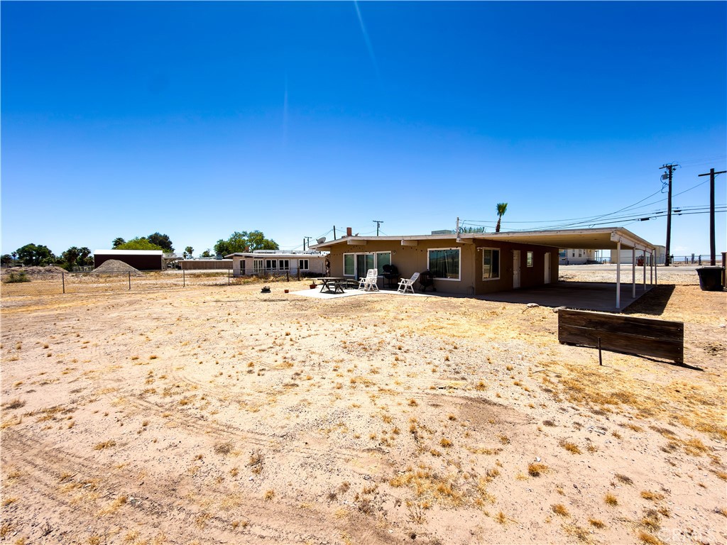 main property photo 13